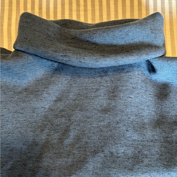 Nike Tech Fleece Funnel Sweatshirt TurtleNeck Navy Size L like new. - Picture 3 of 6